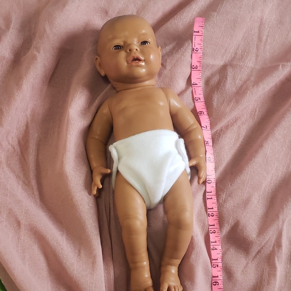 Diana 1998 Vintage Newborn Realistic Baby Doll in Tan with White Diaper